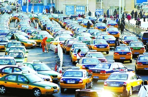 北京出租车调价预计6月启动 或取消燃油附加费 