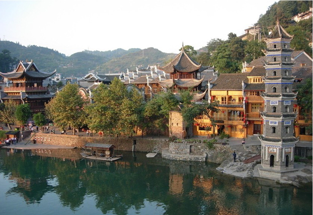 凤凰古城