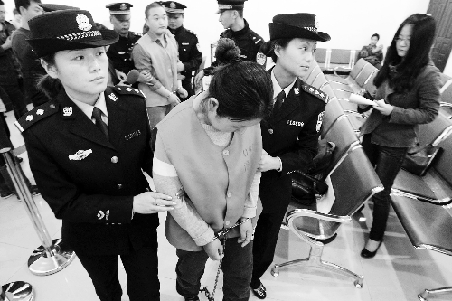 商家卖含有大量甲醛牛血 喝碗汤如吸几十年甲醛