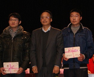 传奇儒商周旭洲荣获“中华慈善突出贡献人物奖” 