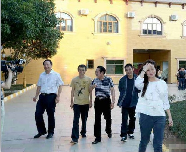 王林与大师的合照