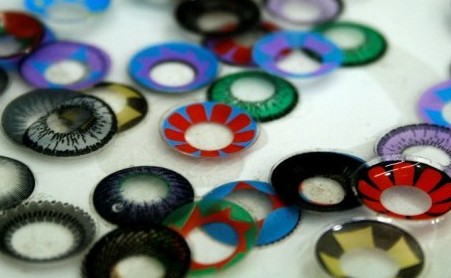 博士伦等10款知名美瞳品牌90%掉色 恐刺激眼睛