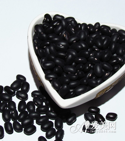  女人痛经怎么办? 7款食疗方 活血化瘀止痛 