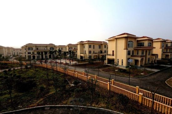 打工仔别墅送乡亲