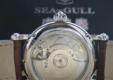 国产奢侈品海鸥表3年卖出2块  欠缺品牌价值