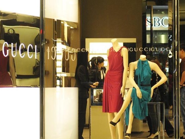 奢侈品&ldquo;遇冷&rdquo; 反浪费引发高消费市场变局