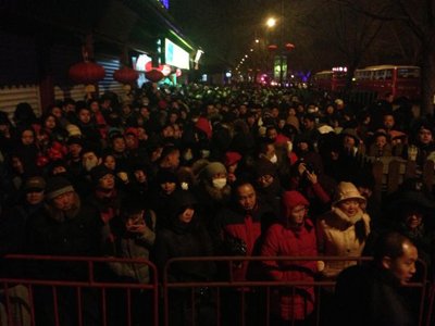 男子抢得雍和宫年初一&ldquo;头香&rdquo; 排队坚守48小时