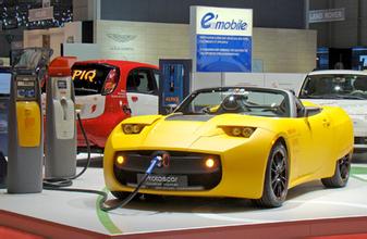 比亚迪戴姆勒ABB将共建全球最大电动汽车快速充电网