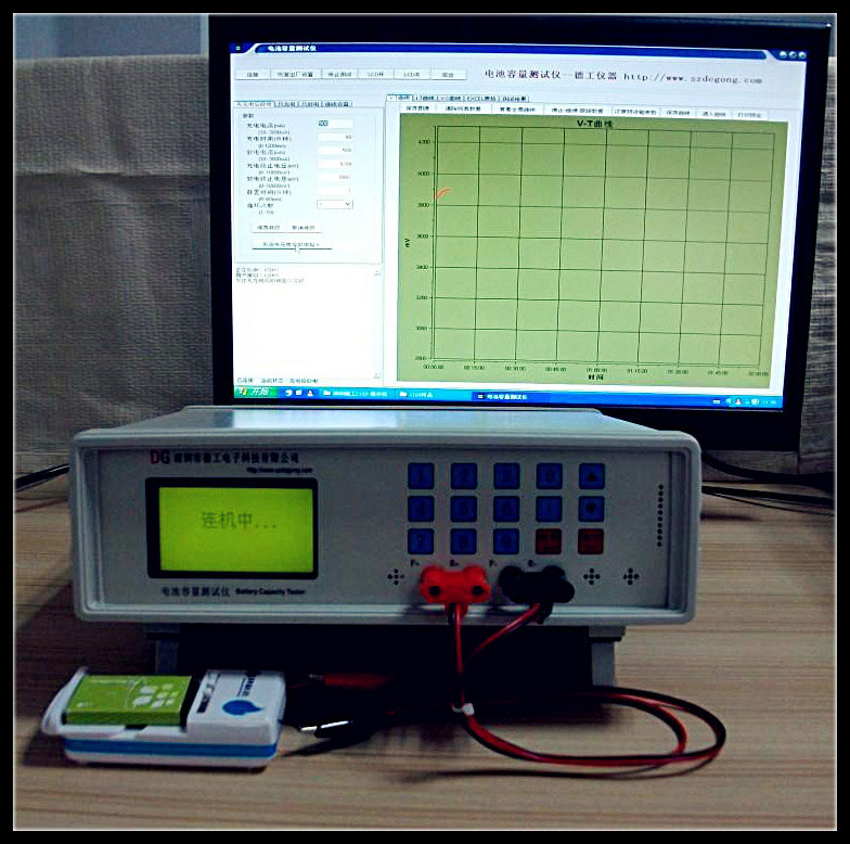 图为电芯容量检测仪。