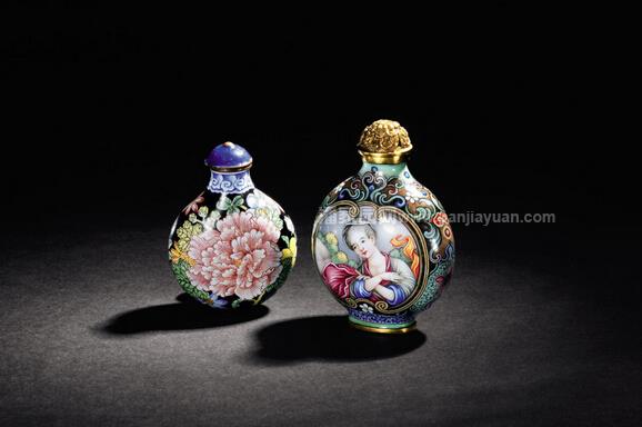 如何鉴赏鼻烟壶