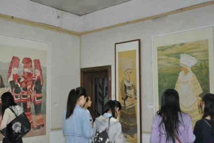 漓江画派办画展，展现桂西民族风情