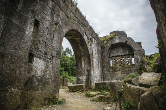 三座见证国与家的土司城