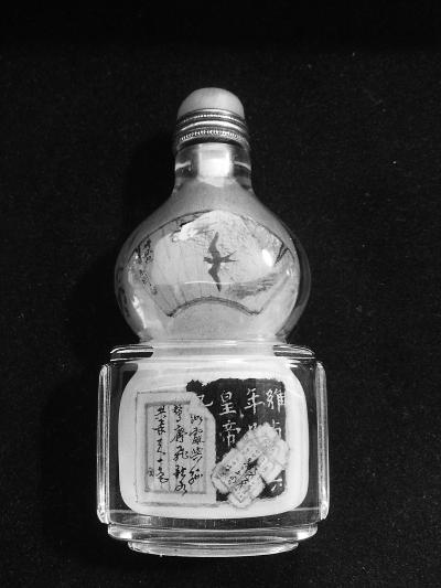 北京内画鼻烟壶第五代至今无一人 热钱涌入乱方寸