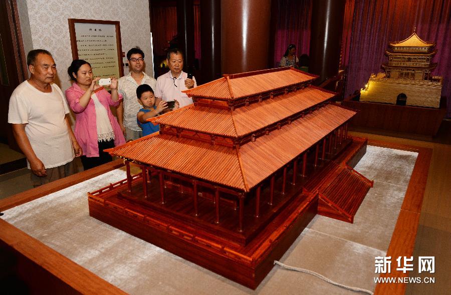 木制微缩古建遗址西安展出
