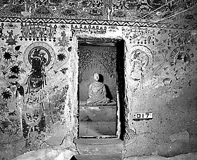 流失国宝回归难:圆明园鎏金佛塔