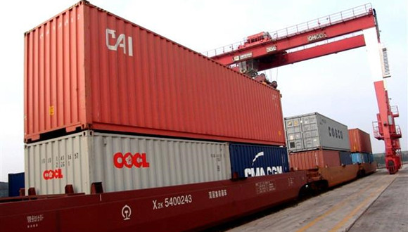 中国出口商找到省钱窍门：取道哈萨克斯坦再入俄罗斯