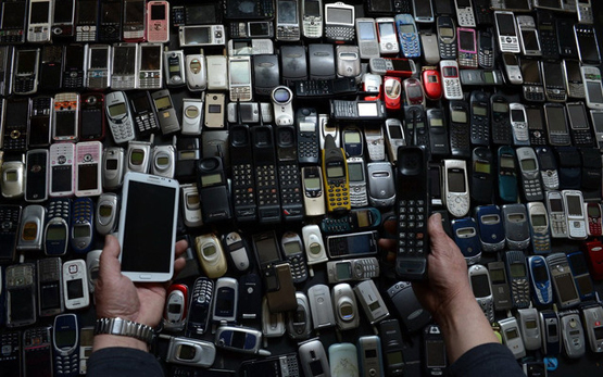 中国人靠手机享受丰富生活 美国人羡慕不已