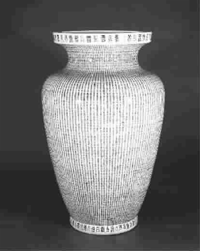 私人藏家晒国宝：260余件盛清宫廷文物展出