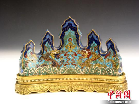 乾隆御用笔架等90件清朝宫廷文物亮相广州