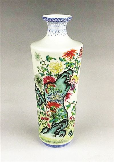 求新求变的新粉彩瓷（图）