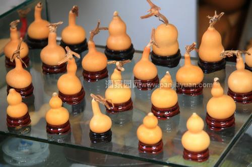 文玩葫芦怎么盘红 这样颜色的葫芦才值钱