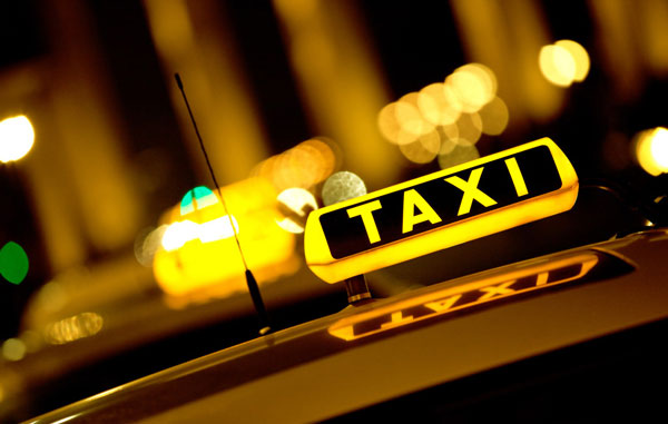 联手三家海外公司滴滴拓展境外叫车服务