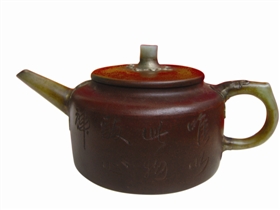 吴云根制款紫砂壶