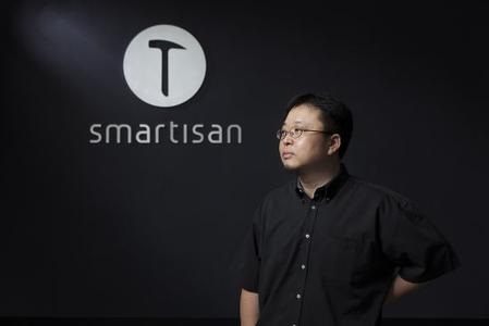 罗永浩回应代工厂问题：发布会照常，创业磨难