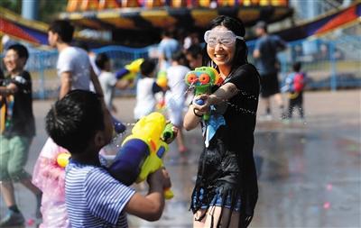 周边亲子游 难对大型主题公园起支撑作用