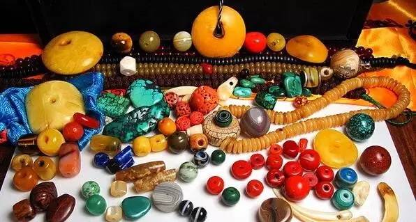 罕见西藏传世珠子，美绝了！