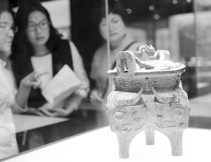 西汉铁斧有中国最早商标 刻渔字代表产地