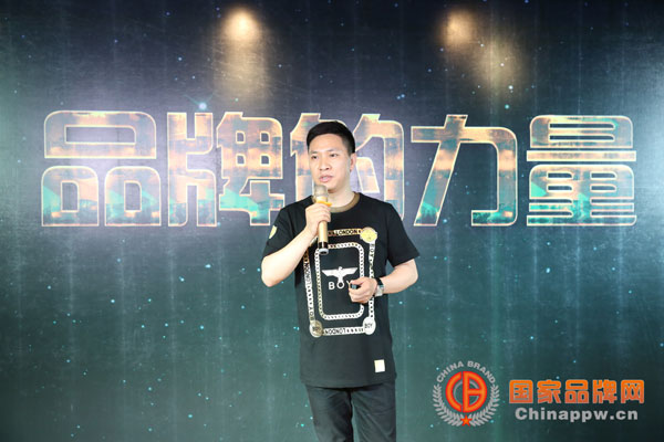 BOYLONDON  夺镖体育