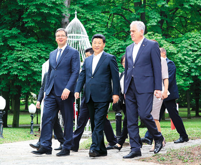 参观河钢集团塞尔维亚斯梅代雷沃钢厂