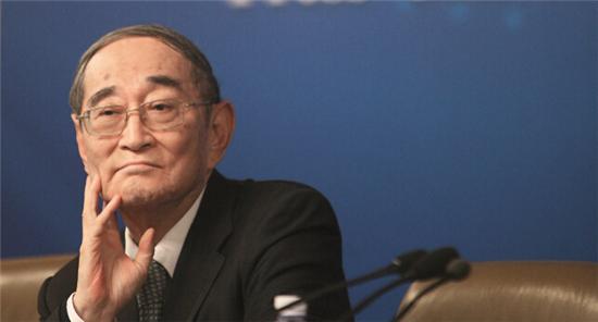 厉以宁：经济下滑总会被破解