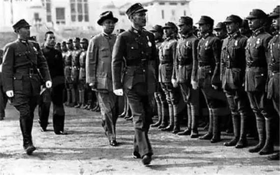 黄埔军校八大金刚书法作品：各成一家