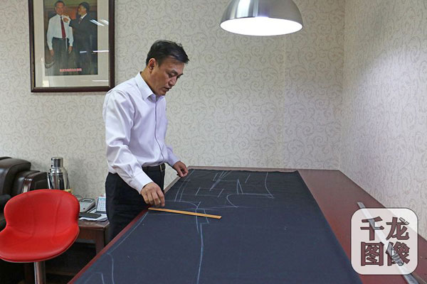 为国家领导人制装的高端裁缝:高黎明