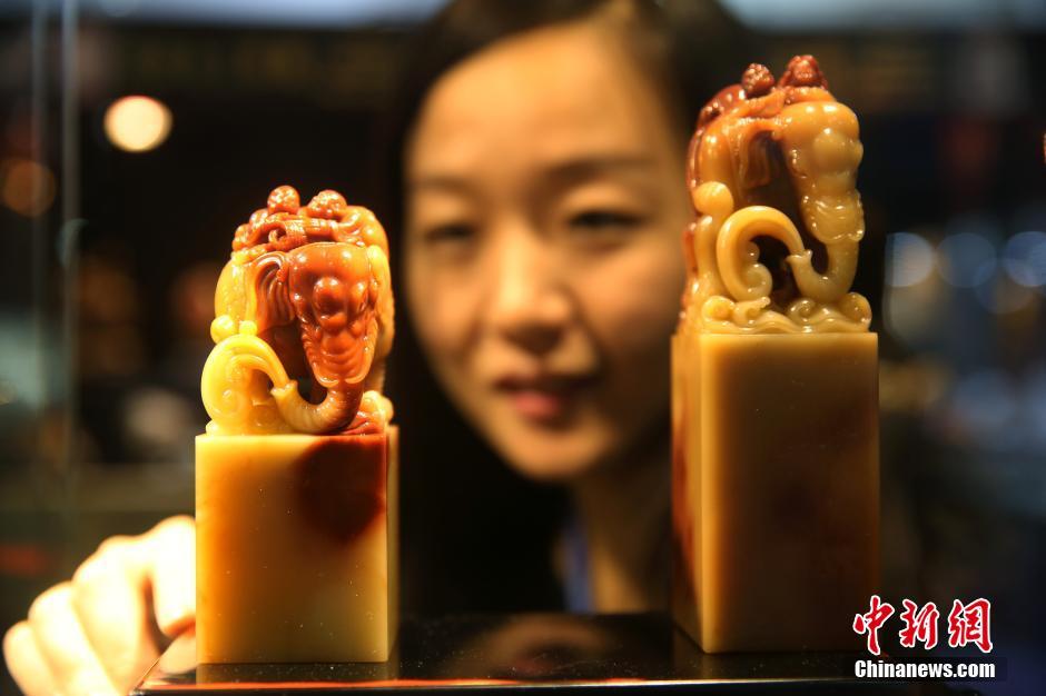 2016北京夏季珠宝展开展