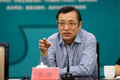 “毛正聪从艺60周年青瓷艺术展暨《中国工艺美术大师全集•毛正聪卷》首发式”在中国美术馆开幕 “毛正聪从艺60周年青瓷艺术展暨《中国工艺美术大师全集•毛正聪卷》首发式”在中国美术馆开幕