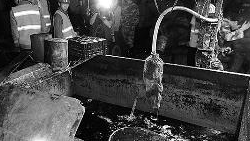 昆明地沟油：每年3．6万吨流入黑作坊 利润达3成