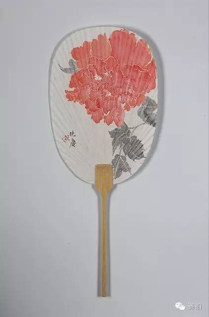落尽残红始吐芳
纵:25厘米
横:17厘米
形式:成扇