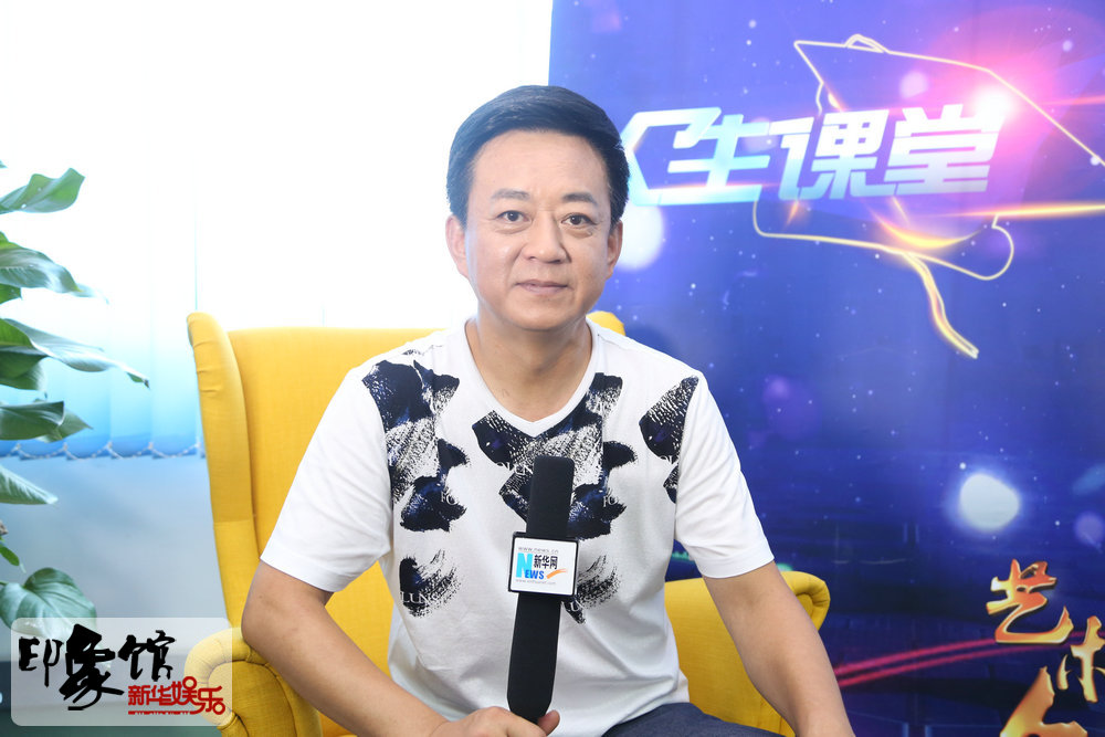 &ldquo;萌叔&rdquo;朱军开启《人生课堂》 对话90后感悟人生