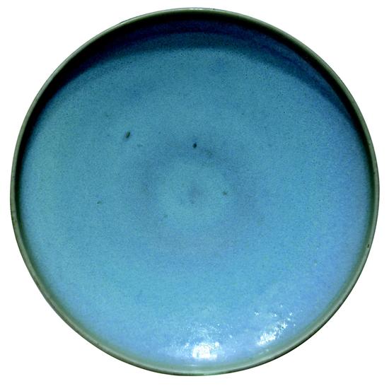 图1-2 宋钧窑天蓝釉盘