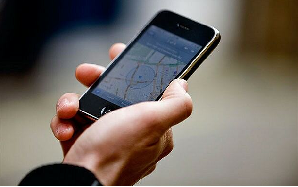 手机漫游费或将成为历史 网民：早该寿终正寝