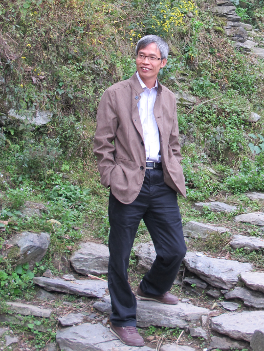 引领一代书风：走近当代书法家赵雁君