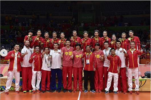 中国女排3-1逆转塞尔维亚 时隔12年再摘奥运金牌