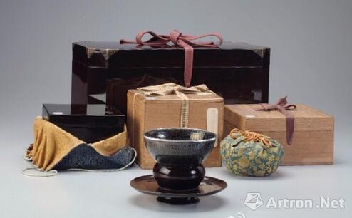 这只建盏为什么能拍到近8000万？