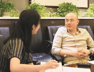 &ldquo;餐饮+互联网&rdquo;的探路人（商界传奇）