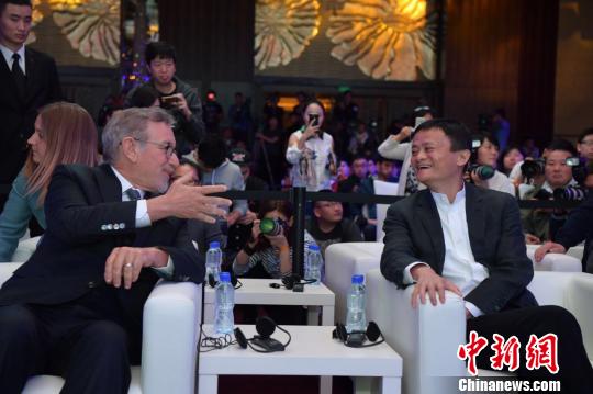 马云对话斯皮尔伯格：有梦就去追