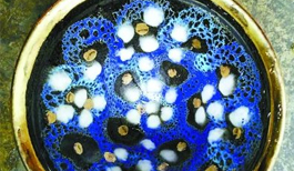 罕见的宋代加金彩建盏