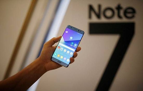 三星在美买三报版面 为Note7洗衣机爆炸道歉